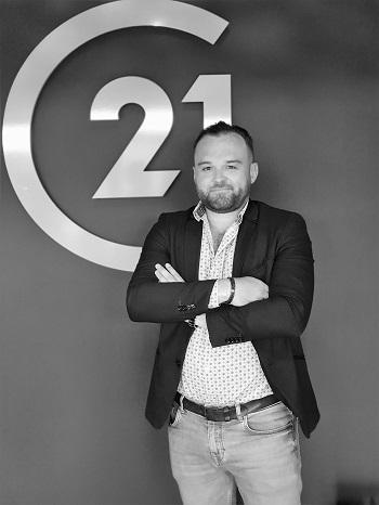 Romain DEZOUCHES