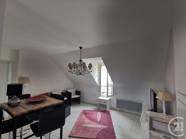 Appartement F3 à louer - 3 pièces - 43.2 m2 - PARMAIN - 95 - ILE-DE-FRANCE - Century 21 Osmose Appartement F3 à louer - 3 pièces - 43.2 m2 - PARMAIN - 95 - ILE-DE-FRANCE - Century 21 Osmose
