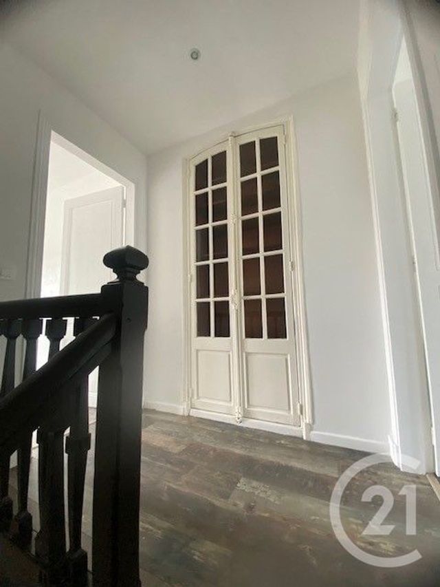 Appartement Duplex à louer - 3 pièces - 60.0 m2 - MERIEL - 95 - ILE-DE-FRANCE - Century 21 Osmose