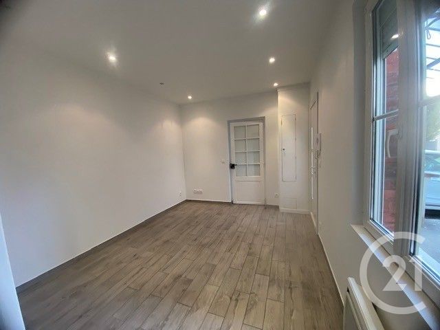 Appartement Duplex à louer - 3 pièces - 60.0 m2 - MERIEL - 95 - ILE-DE-FRANCE - Century 21 Osmose