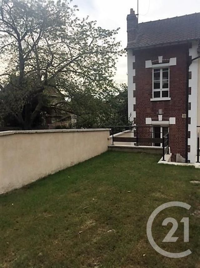 Appartement Duplex à louer - 3 pièces - 60.0 m2 - MERIEL - 95 - ILE-DE-FRANCE - Century 21 Osmose