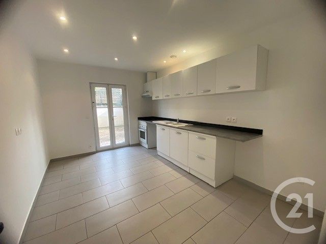 Appartement Duplex à louer - 3 pièces - 60.0 m2 - MERIEL - 95 - ILE-DE-FRANCE - Century 21 Osmose