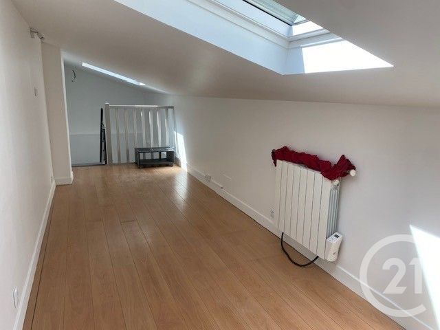 Appartement F2 à louer - 2 pièces - 23.0 m2 - NESLES LA VALLEE - 95 - ILE-DE-FRANCE - Century 21 Osmose
