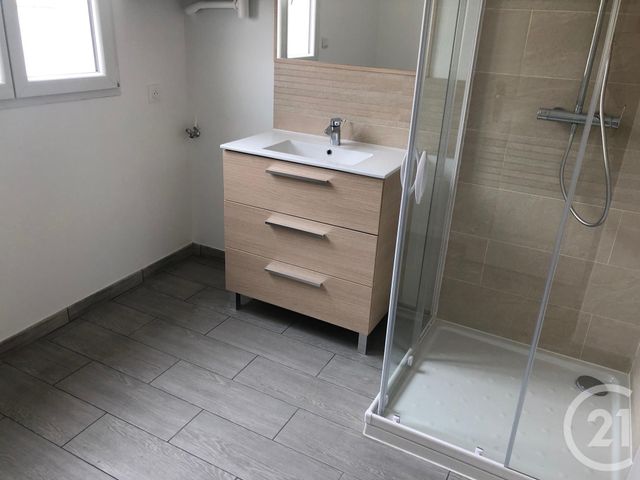 Afficher la photo en grand Appartement F2 à louer - 2 pièces - 43.74 m2 - MERY SUR OISE - 95 - ILE-DE-FRANCE - Century 21 Osmose