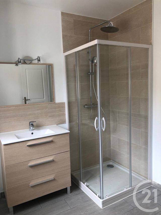 Afficher la photo en grand Appartement F2 à louer - 2 pièces - 43.74 m2 - MERY SUR OISE - 95 - ILE-DE-FRANCE - Century 21 Osmose