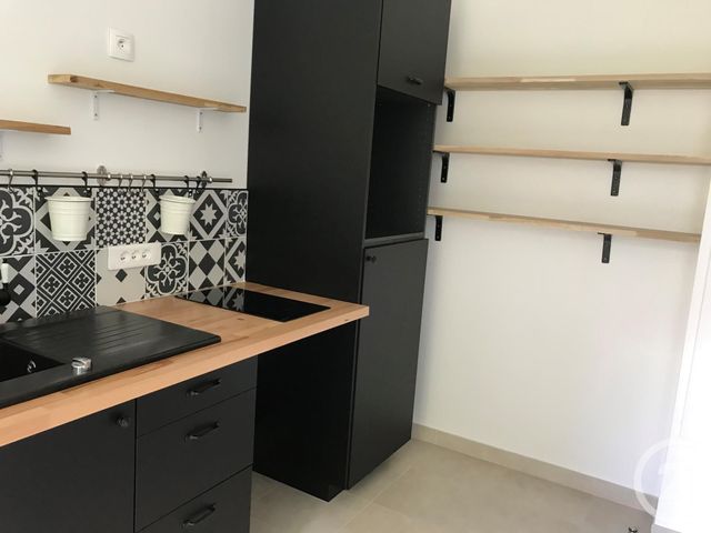 Appartement F1 à louer - 1 pièce - 23.0 m2 - L ISLE ADAM - 95 - ILE-DE-FRANCE - Century 21 Osmose