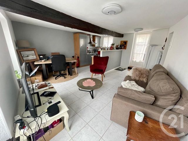 Appartement F3 à vendre - 3 pièces - 60.0 m2 - PARMAIN - 95 - ILE-DE-FRANCE - Century 21 Osmose Appartement F3 à vendre - 3 pièces - 60.0 m2 - PARMAIN - 95 - ILE-DE-FRANCE - Century 21 Osmose