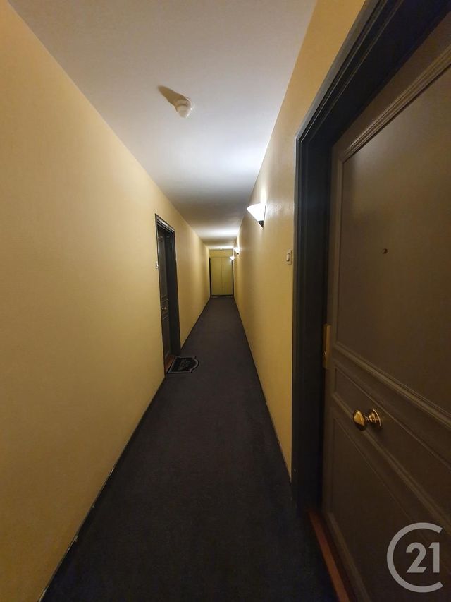 Afficher la photo en grand Appartement F3 à vendre - 3 pièces - 65.5 m2 - BEAUMONT SUR OISE - 95 - ILE-DE-FRANCE - Century 21 Osmose