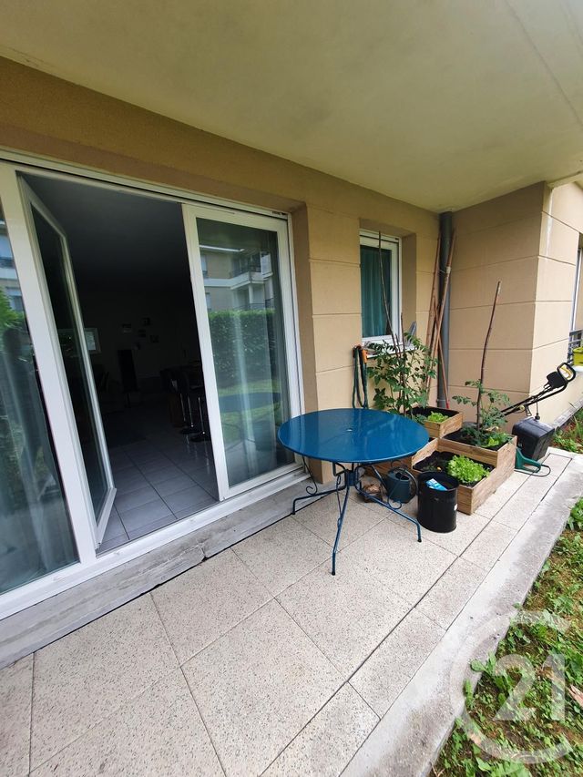 Afficher la photo en grand Appartement F3 à vendre - 3 pièces - 65.5 m2 - BEAUMONT SUR OISE - 95 - ILE-DE-FRANCE - Century 21 Osmose