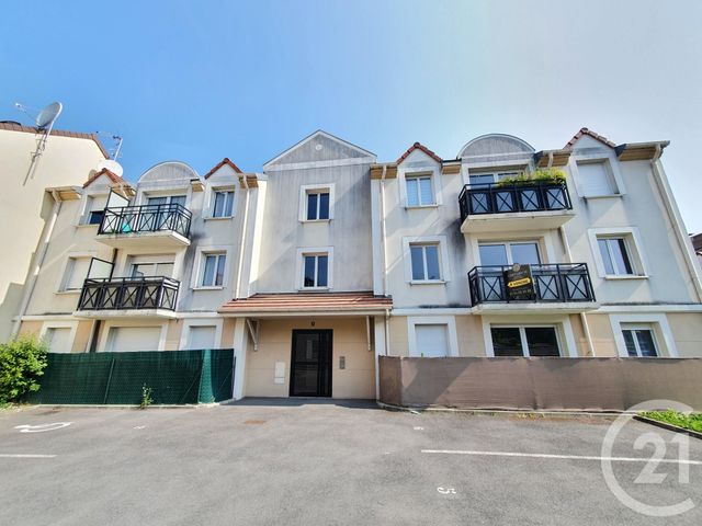 Appartement F2 à vendre - 2 pièces - 46.51 m2 - MERIEL - 95 - ILE-DE-FRANCE - Century 21 Osmose
