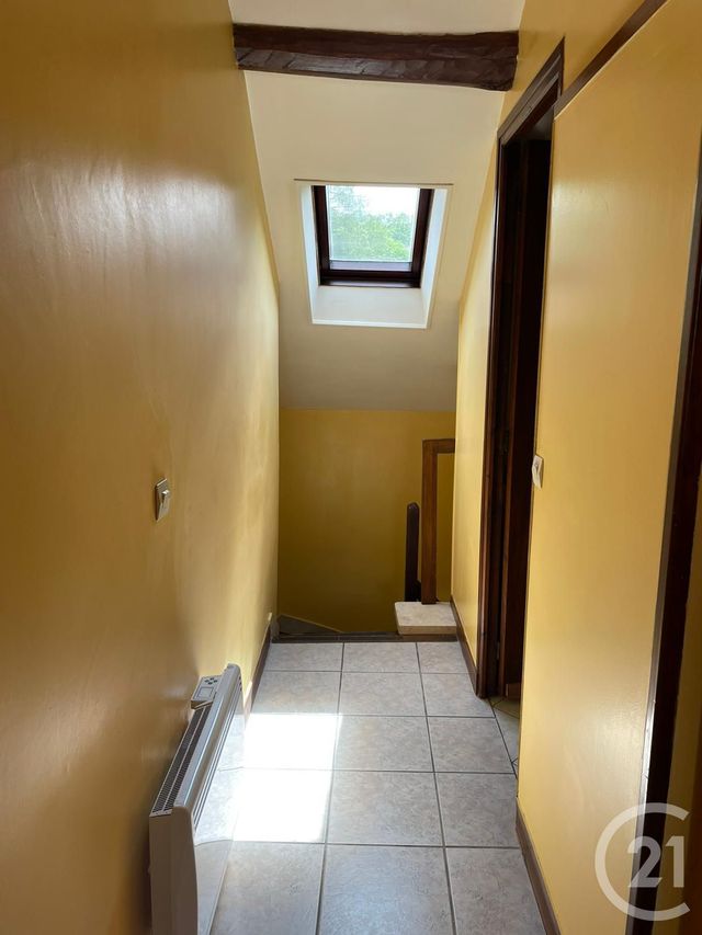 Afficher la photo en grand Appartement Duplex à louer - 2 pièces - 36.14 m2 - L ISLE ADAM - 95 - ILE-DE-FRANCE - Century 21 Osmose