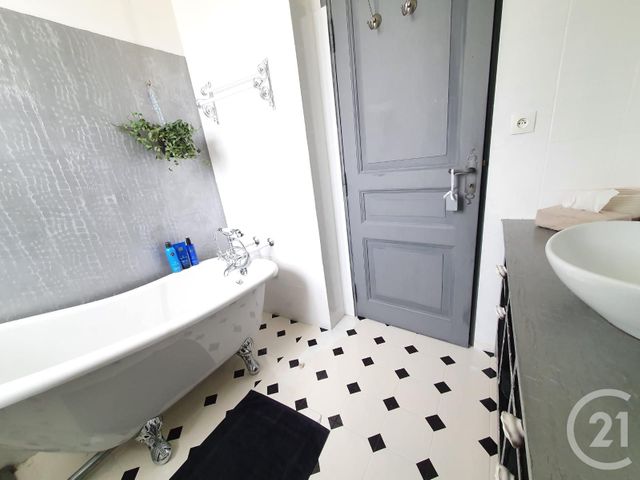 Afficher la photo en grand maison à vendre - 5 pièces - 141.43 m2 - NESLES LA VALLEE - 95 - ILE-DE-FRANCE - Century 21 Osmose