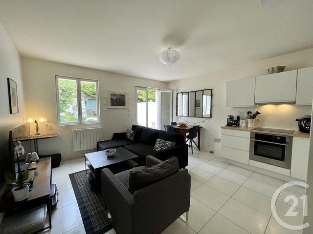 Afficher la photo en grand maison à vendre - 4 pièces - 60.0 m2 - CHAMPAGNE SUR OISE - 95 - ILE-DE-FRANCE - Century 21 Osmose