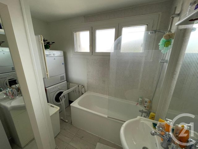 Afficher la photo en grand maison à vendre - 3 pièces - 61.7 m2 - CHAMBLY - 60 - PICARDIE - Century 21 Osmose