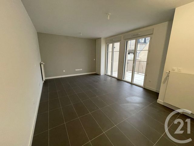 Appartement F1 à louer - 1 pièce - 33.31 m2 - L ISLE ADAM - 95 - ILE-DE-FRANCE - Century 21 Osmose