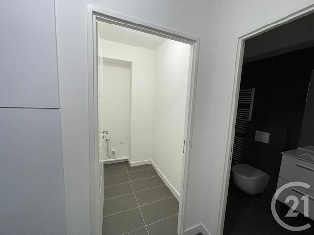 Appartement F1 à louer - 1 pièce - 33.31 m2 - L ISLE ADAM - 95 - ILE-DE-FRANCE - Century 21 Osmose