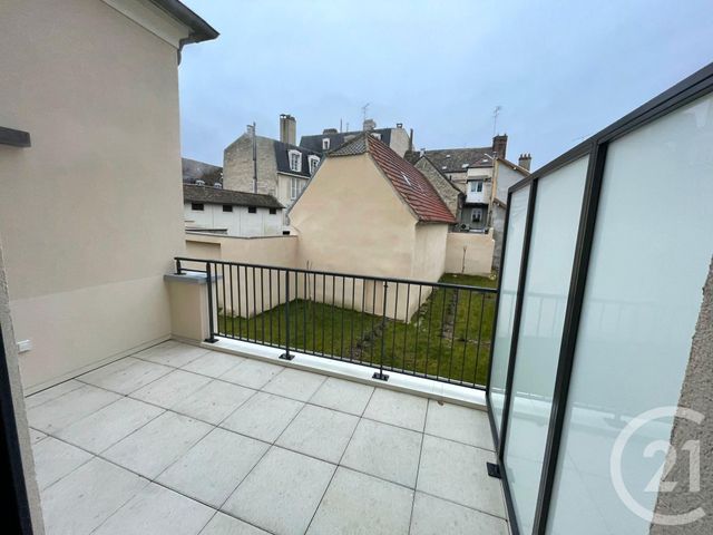 Appartement F1 à louer - 1 pièce - 33.31 m2 - L ISLE ADAM - 95 - ILE-DE-FRANCE - Century 21 Osmose