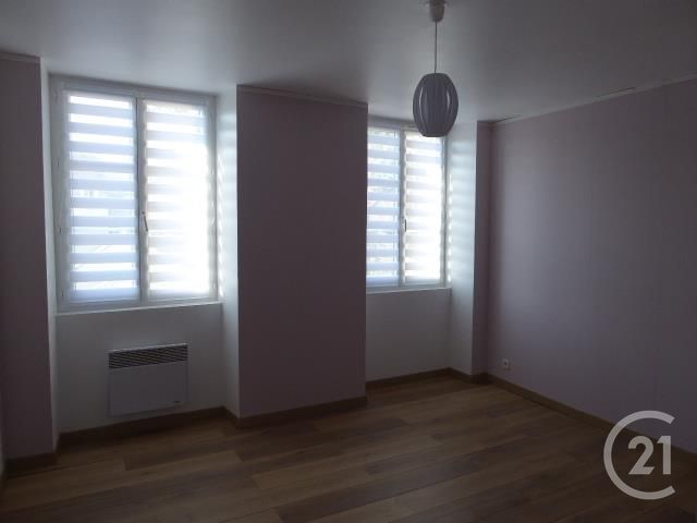 Appartement F2 à louer - 2 pièces - 45.79 m2 - 95 - ILE-DE-FRANCE - Century 21 Osmose