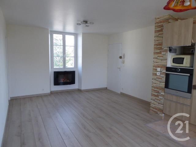 Appartement F2 à louer - 2 pièces - 45.79 m2 - 95 - ILE-DE-FRANCE - Century 21 Osmose