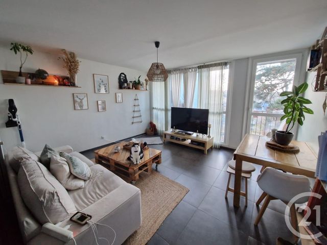 Appartement F3 à vendre - 3 pièces - 66.0 m2 - MERY SUR OISE - 95 - ILE-DE-FRANCE - Century 21 Osmose