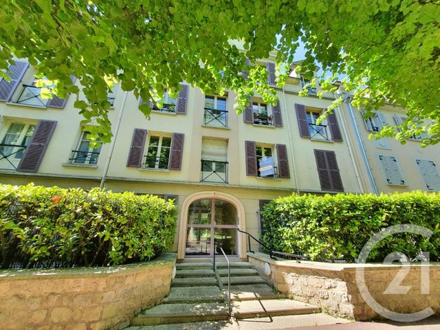 Appartement F3 à vendre - 3 pièces - 67.0 m2 - L ISLE ADAM - 95 - ILE-DE-FRANCE - Century 21 Osmose