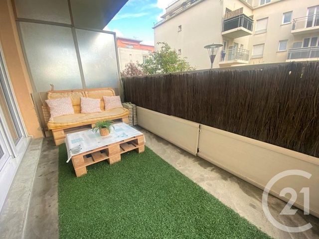 Appartement F2 à vendre - 2 pièces - 39.76 m2 - ST OUEN L AUMONE - 95 - ILE-DE-FRANCE - Century 21 Osmose