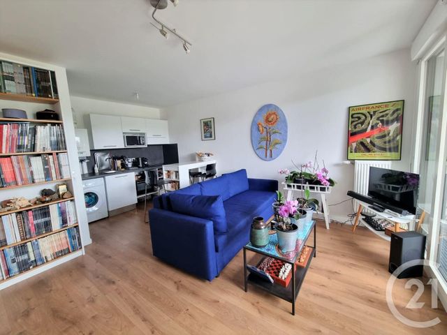 Appartement F2 à vendre - 2 pièces - 45.0 m2 - L ISLE ADAM - 95 - ILE-DE-FRANCE - Century 21 Osmose