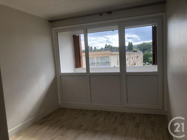 Appartement à louer - 4 pièces - 67.04 m2 - L ISLE ADAM - 95 - ILE-DE-FRANCE - Century 21 Osmose