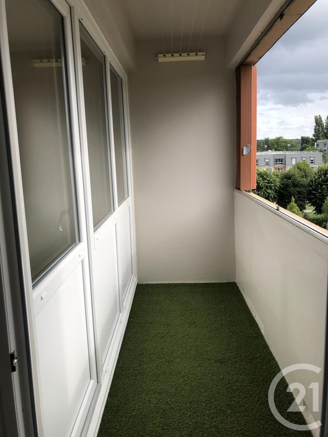 Appartement à louer - 4 pièces - 67.04 m2 - L ISLE ADAM - 95 - ILE-DE-FRANCE - Century 21 Osmose