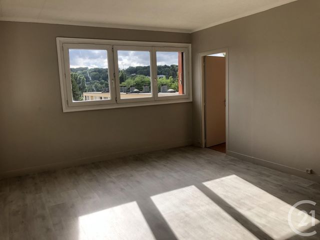 Appartement à louer - 4 pièces - 67.04 m2 - L ISLE ADAM - 95 - ILE-DE-FRANCE - Century 21 Osmose