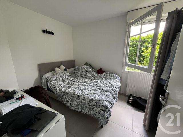 Appartement à louer - 3 pièces - 61.28 m2 - L ISLE ADAM - 95 - ILE-DE-FRANCE - Century 21 Osmose