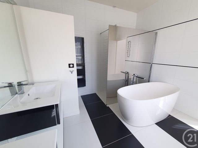 maison à vendre - 12 pièces - 450.0 m2 - PARMAIN - 95 - ILE-DE-FRANCE - Century 21 Osmose