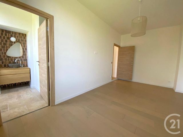 Appartement à vendre - 5 pièces - 121.7 m2 - NERVILLE LA FORET - 95 - ILE-DE-FRANCE - Century 21 Osmose