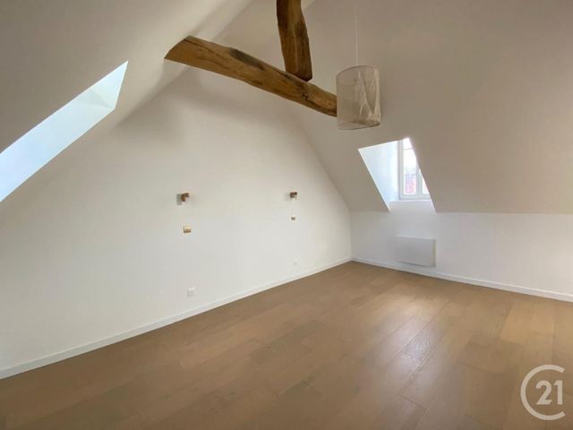 Afficher la photo en grand Appartement F5 à vendre - 5 pièces - 103.2 m2 - NERVILLE LA FORET - 95 - ILE-DE-FRANCE - Century 21 Osmose