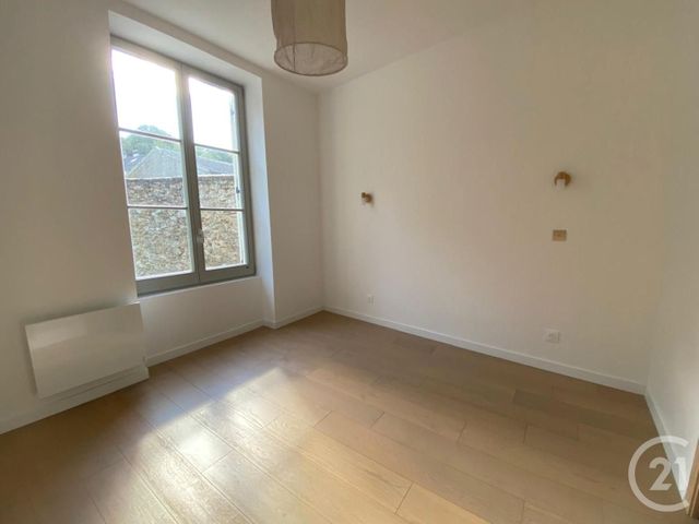 Appartement F4 à vendre - 4 pièces - 70.1 m2 - NERVILLE LA FORET - 95 - ILE-DE-FRANCE - Century 21 Osmose