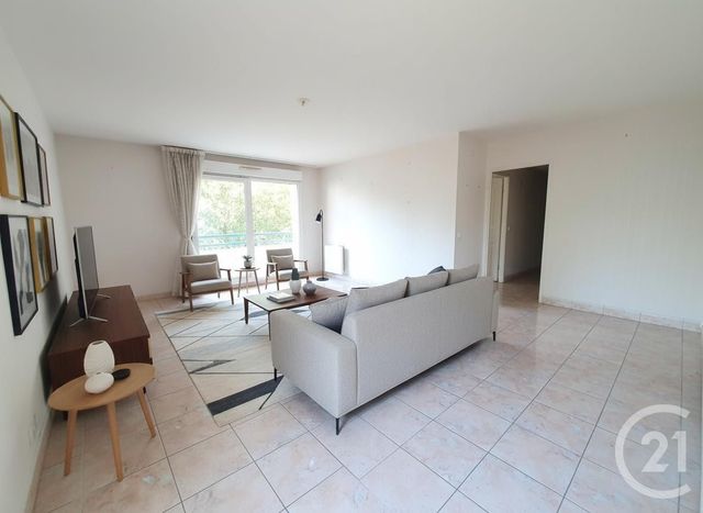 Appartement F3 à vendre - 3 pièces - 77.13 m2 - L ISLE ADAM - 95 - ILE-DE-FRANCE - Century 21 Osmose