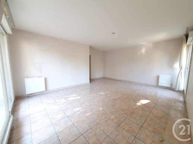 Appartement F3 à vendre - 3 pièces - 77.13 m2 - L ISLE ADAM - 95 - ILE-DE-FRANCE - Century 21 Osmose