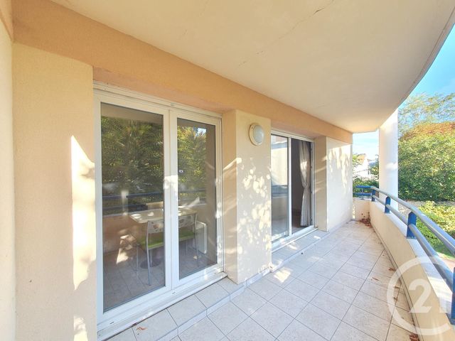 Appartement F3 à vendre - 3 pièces - 77.13 m2 - L ISLE ADAM - 95 - ILE-DE-FRANCE - Century 21 Osmose