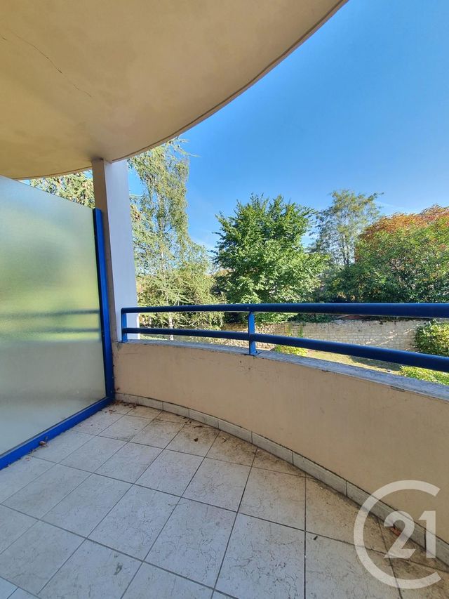 Appartement F3 à vendre - 3 pièces - 77.13 m2 - L ISLE ADAM - 95 - ILE-DE-FRANCE - Century 21 Osmose