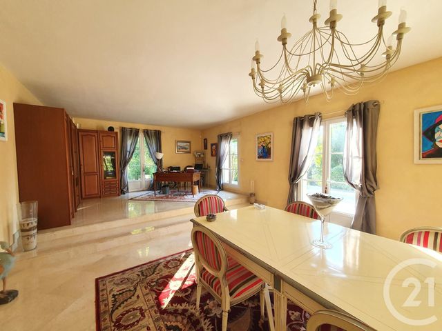 maison à vendre - 8 pièces - 259.44 m2 - NESLES LA VALLEE - 95 - ILE-DE-FRANCE - Century 21 Osmose