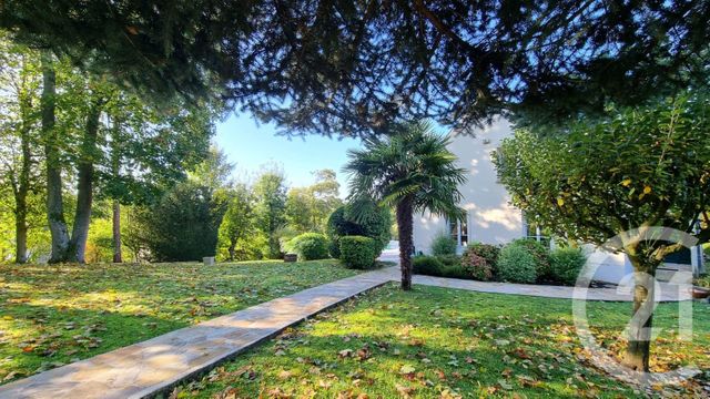 maison à vendre - 8 pièces - 259.44 m2 - NESLES LA VALLEE - 95 - ILE-DE-FRANCE - Century 21 Osmose