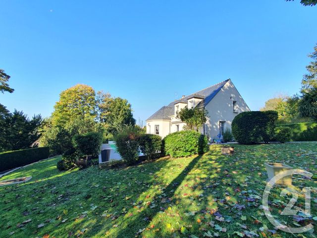maison à vendre - 8 pièces - 259.44 m2 - NESLES LA VALLEE - 95 - ILE-DE-FRANCE - Century 21 Osmose