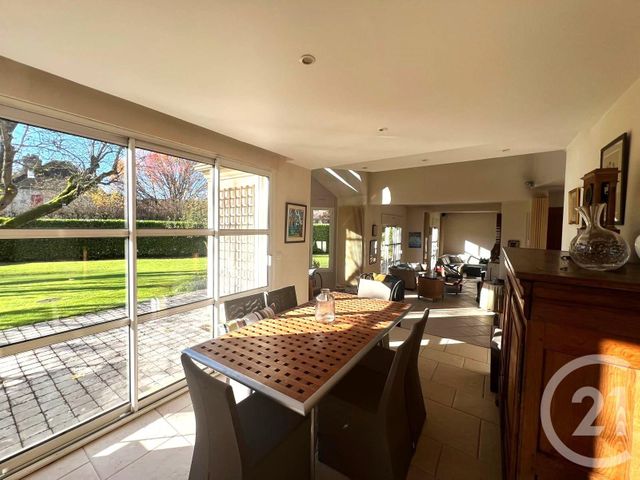 maison à vendre - 10 pièces - 232.0 m2 - NESLES LA VALLEE - 95 - ILE-DE-FRANCE - Century 21 Osmose