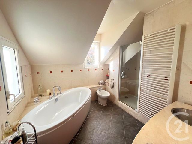 maison à vendre - 10 pièces - 232.0 m2 - NESLES LA VALLEE - 95 - ILE-DE-FRANCE - Century 21 Osmose