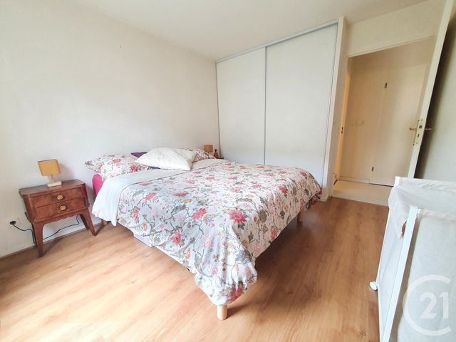 Appartement F3 à vendre - 3 pièces - 63.37 m2 - L ISLE ADAM - 95 - ILE-DE-FRANCE - Century 21 Osmose