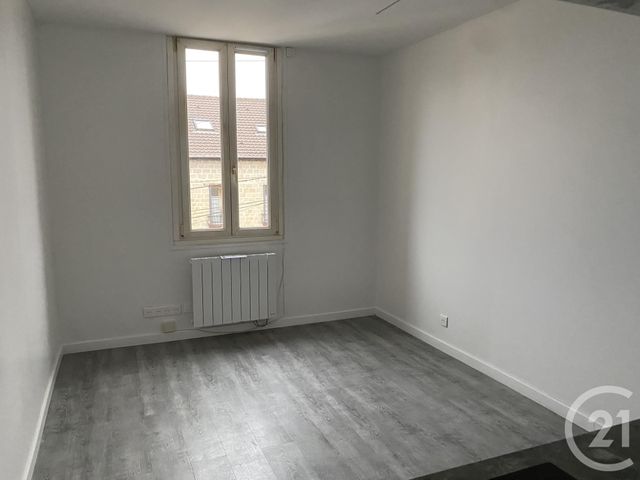 Appartement à louer - 2 pièces - 26.85 m2 - PERSAN - 95 - ILE-DE-FRANCE - Century 21 Osmose