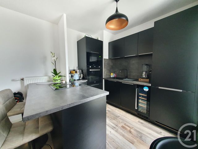 Appartement F3 à vendre - 3 pièces - 63.0 m2 - L ISLE ADAM - 95 - ILE-DE-FRANCE - Century 21 Osmose