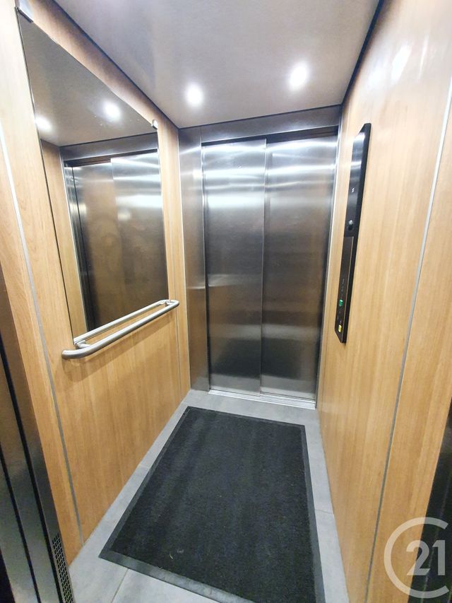 Appartement F3 à vendre - 3 pièces - 63.0 m2 - L ISLE ADAM - 95 - ILE-DE-FRANCE - Century 21 Osmose