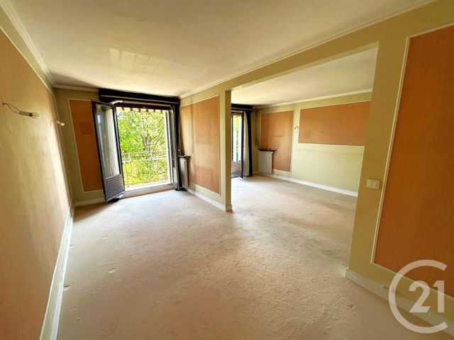 Afficher la photo en grand Appartement F4 à vendre - 4 pièces - 80.35 m2 - L ISLE ADAM - 95 - ILE-DE-FRANCE - Century 21 Osmose