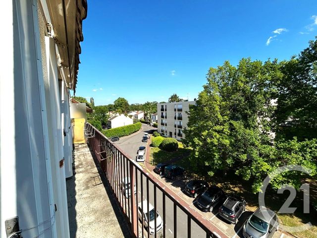 Appartement F4 à vendre - 4 pièces - 80.35 m2 - L ISLE ADAM - 95 - ILE-DE-FRANCE - Century 21 Osmose